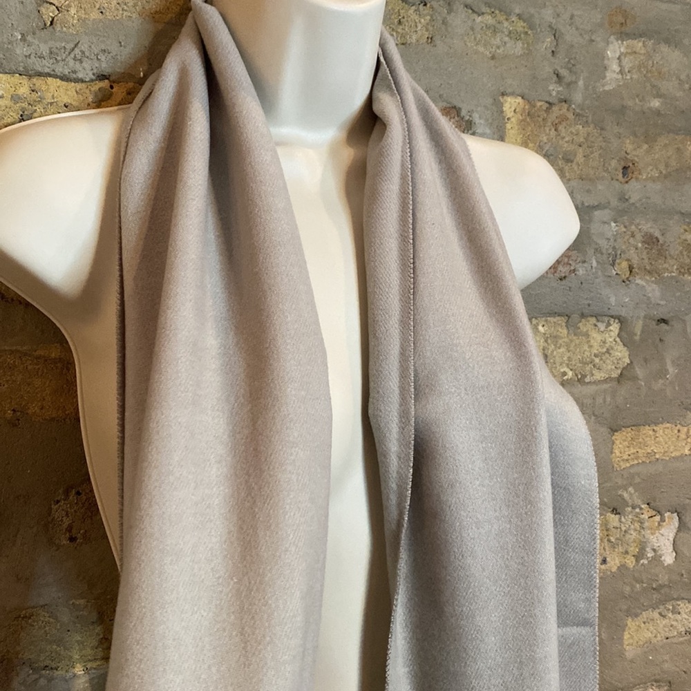 100% CASHMERE GRAY SCARF - Picture 4 of 4